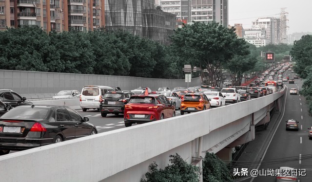 國慶高速公路實(shí)時路況_自駕旅途體驗(yàn)分享_路況