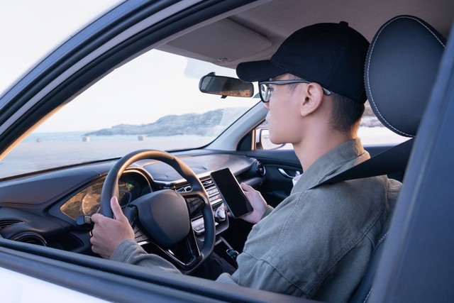 日常行車(chē)安全指南_新手駕駛技巧_路況