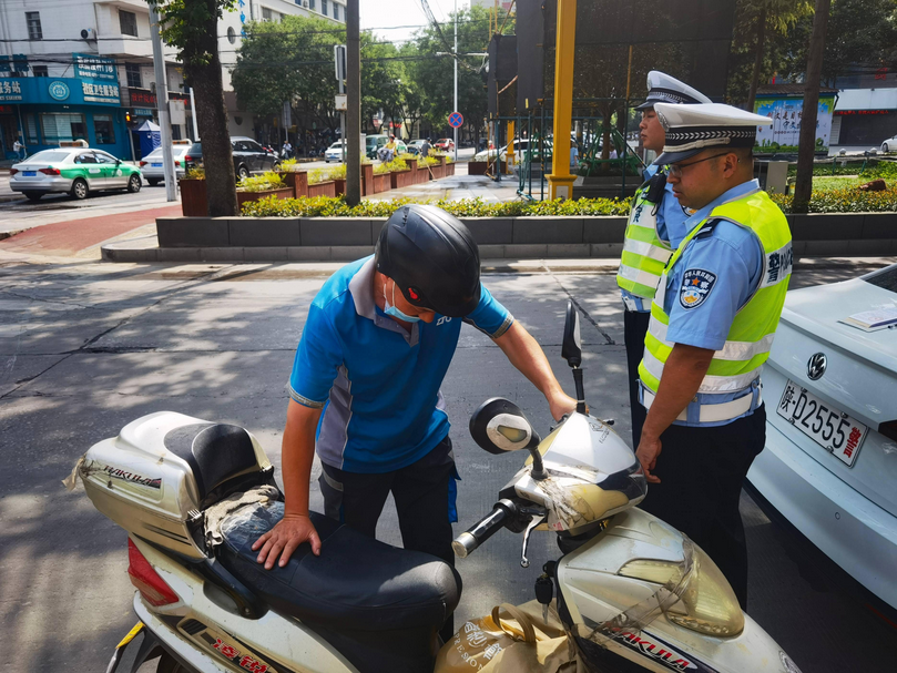 電動(dòng)車3+7嚴(yán)查_禁止上路電動(dòng)車類型_禁行