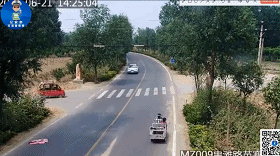 出行提示_平交路口常見種類_平交路口注意事項(xiàng)