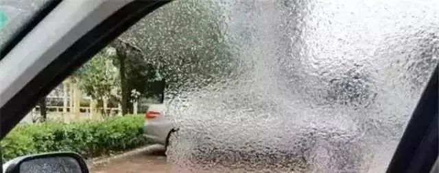 出行提示_降雪天氣開(kāi)車注意事項(xiàng)_雪地行車安全技巧